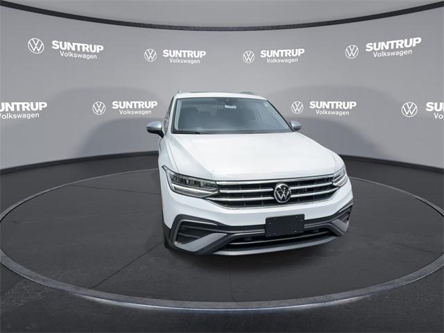 new 2024 Volkswagen Tiguan car, priced at $30,350