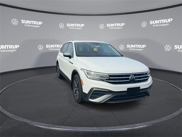 new 2024 Volkswagen Tiguan car, priced at $30,350