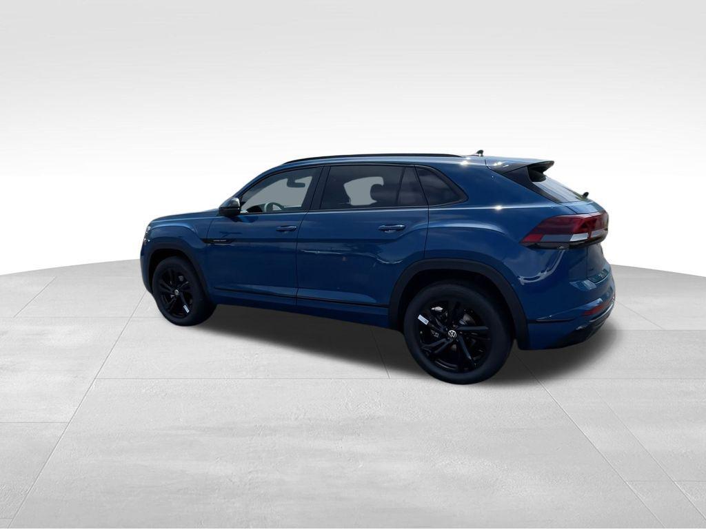 new 2025 Volkswagen Atlas Cross Sport car, priced at $44,807