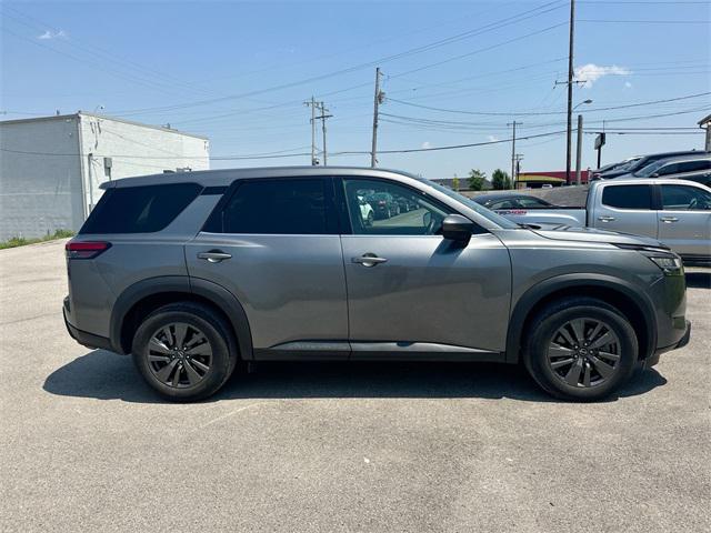used 2022 Nissan Pathfinder car, priced at $26,405
