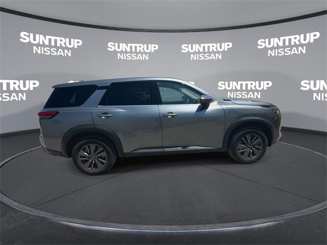 used 2022 Nissan Pathfinder car, priced at $26,405