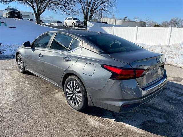 used 2023 Nissan Altima car, priced at $23,885