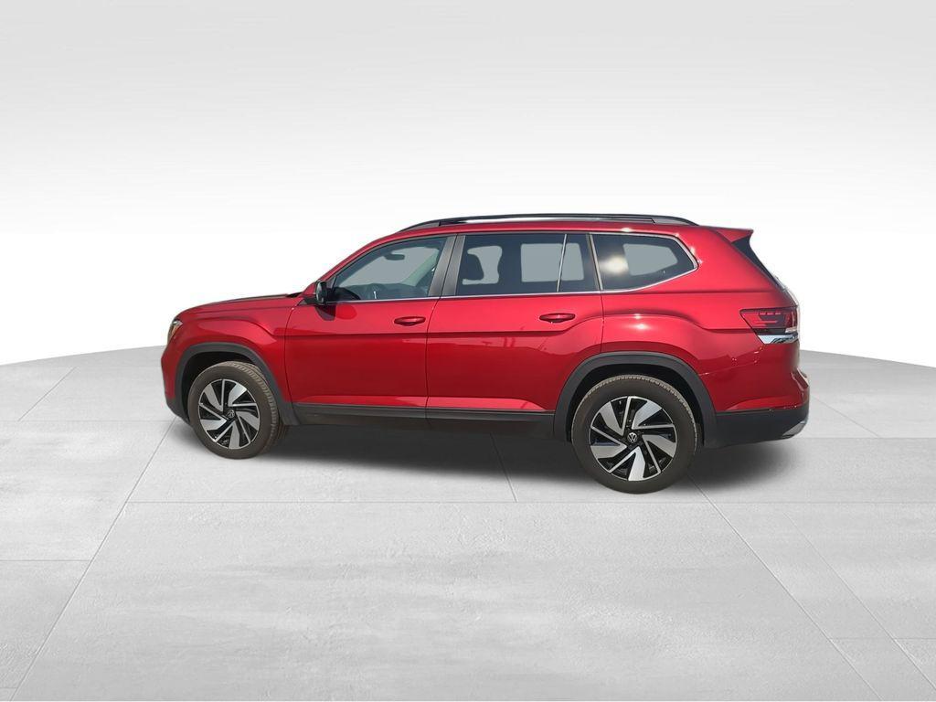 used 2024 Volkswagen Atlas car, priced at $33,895