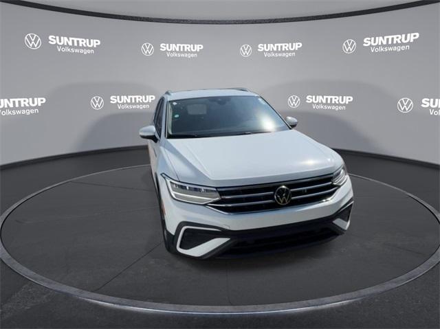 new 2024 Volkswagen Tiguan car, priced at $30,335