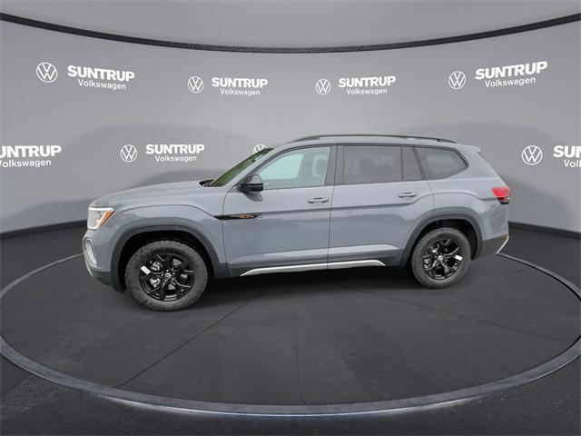 new 2025 Volkswagen Atlas car, priced at $47,014