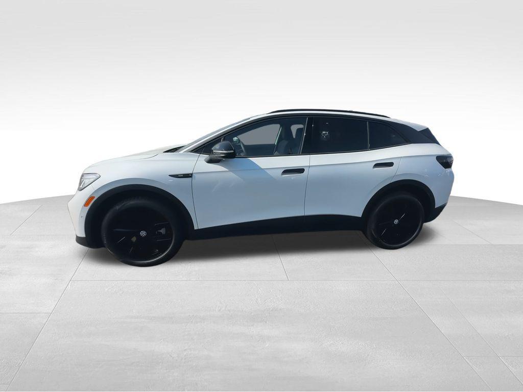 new 2025 Volkswagen ID.4 car, priced at $46,976