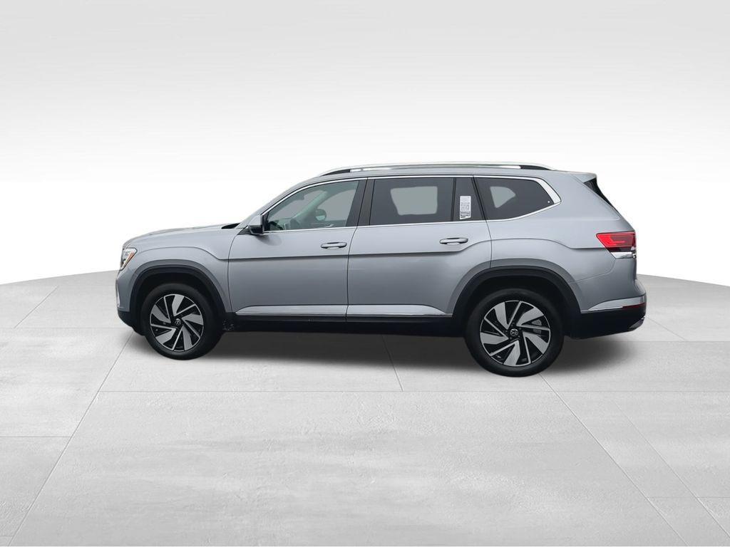 new 2025 Volkswagen Atlas car, priced at $42,247