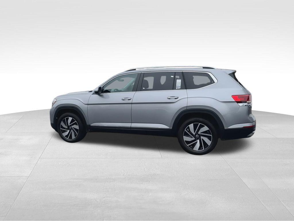 new 2025 Volkswagen Atlas car, priced at $42,247
