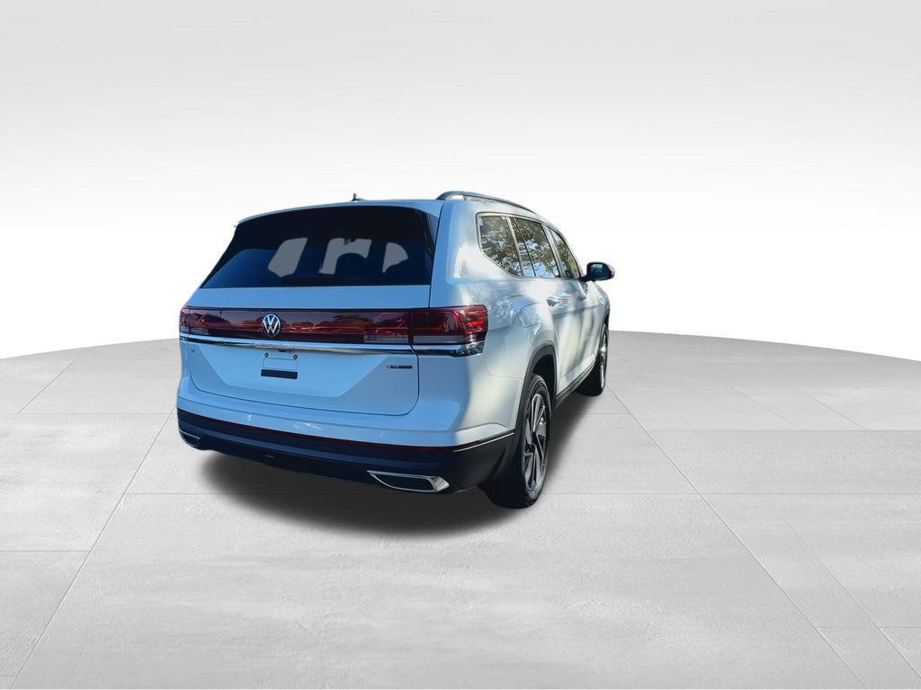 new 2026 Volkswagen Atlas car, priced at $45,085