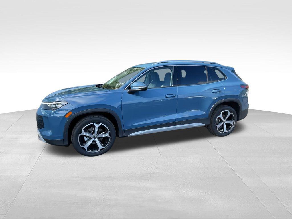 new 2025 Volkswagen Tiguan car, priced at $30,859