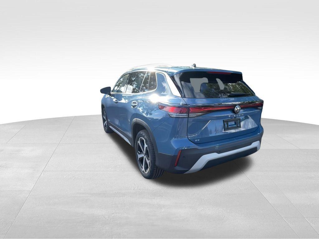 new 2025 Volkswagen Tiguan car, priced at $30,859