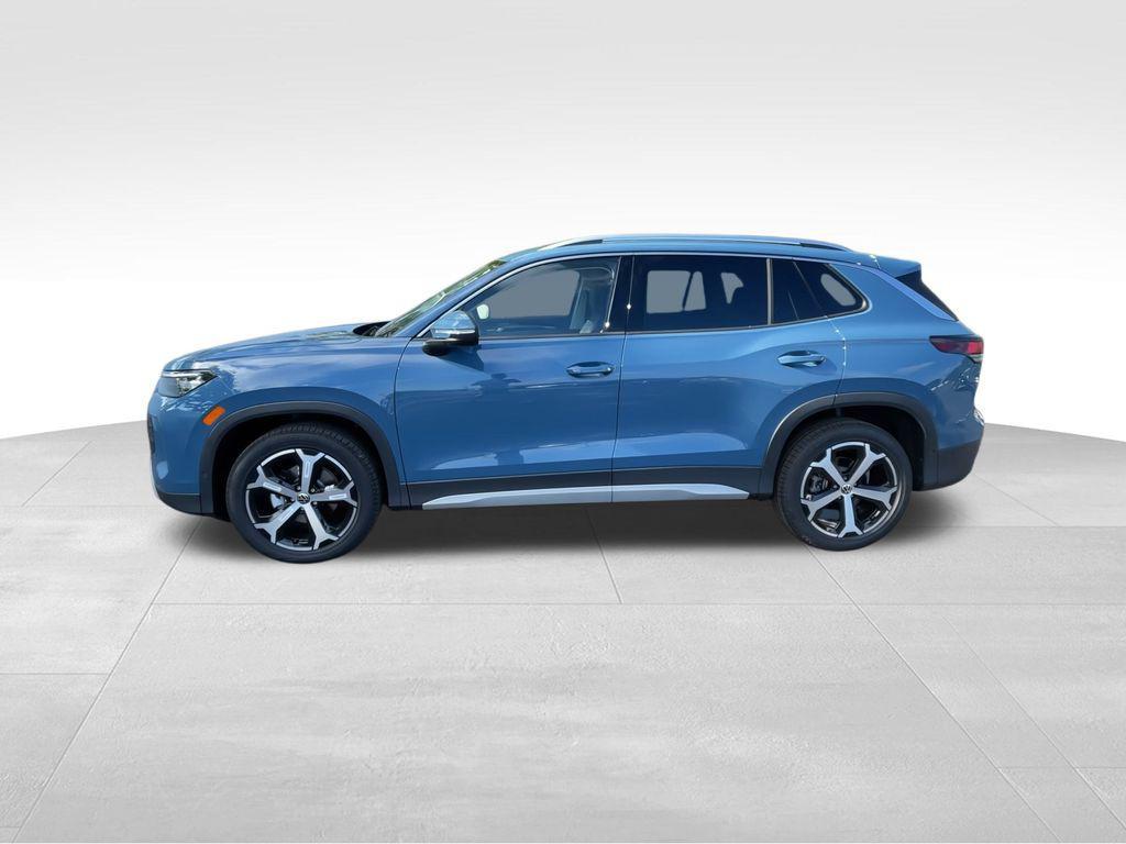 new 2025 Volkswagen Tiguan car, priced at $30,859