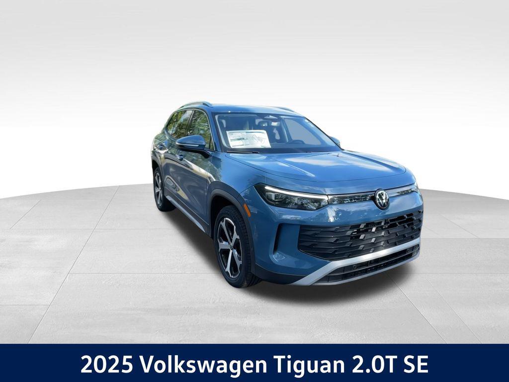 new 2025 Volkswagen Tiguan car, priced at $30,859
