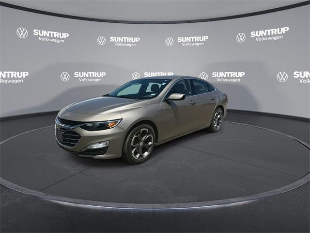 used 2022 Chevrolet Malibu car, priced at $17,985