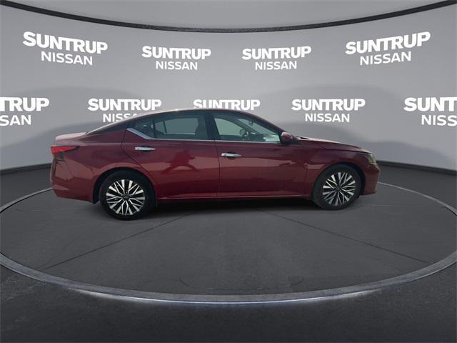used 2024 Nissan Altima car, priced at $25,295