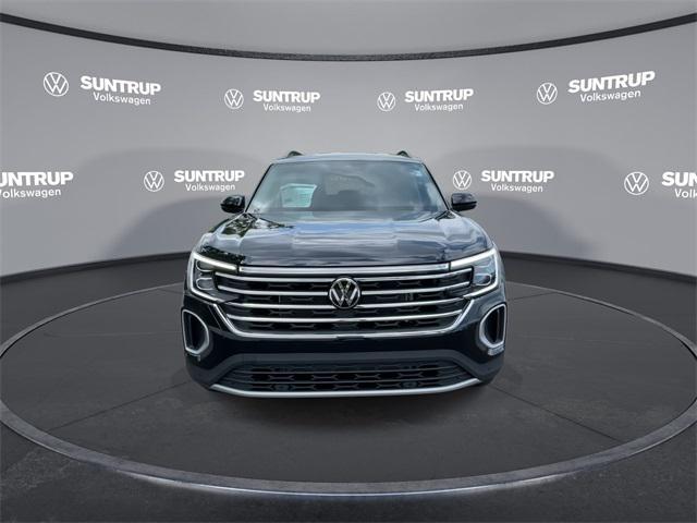 new 2025 Volkswagen Atlas car, priced at $44,104