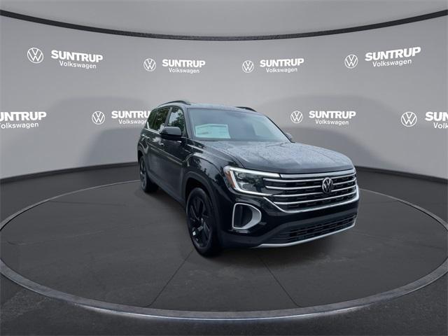 new 2025 Volkswagen Atlas car, priced at $45,648