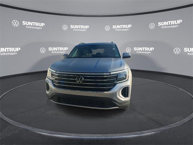 used 2024 Volkswagen Atlas car, priced at $36,525