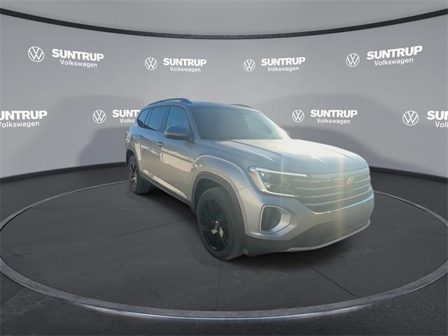 used 2024 Volkswagen Atlas car, priced at $36,525