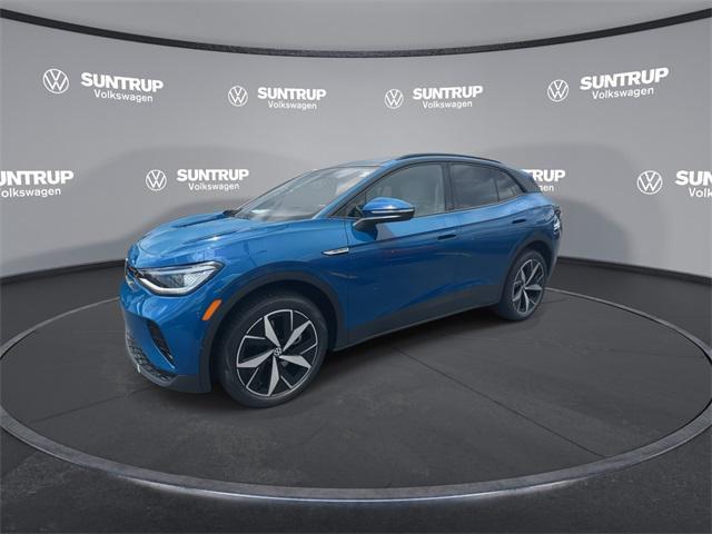 new 2025 Volkswagen ID.4 car, priced at $45,932