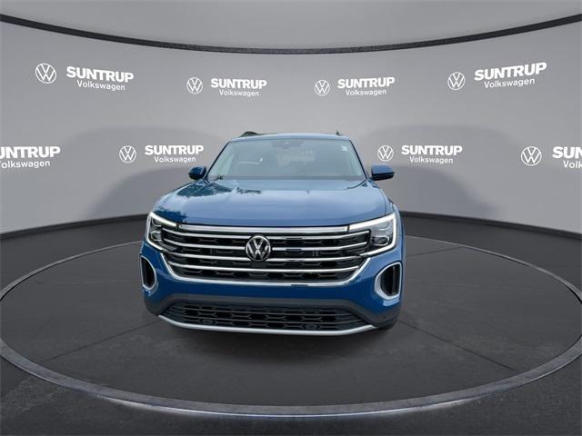 new 2025 Volkswagen Atlas car, priced at $45,648