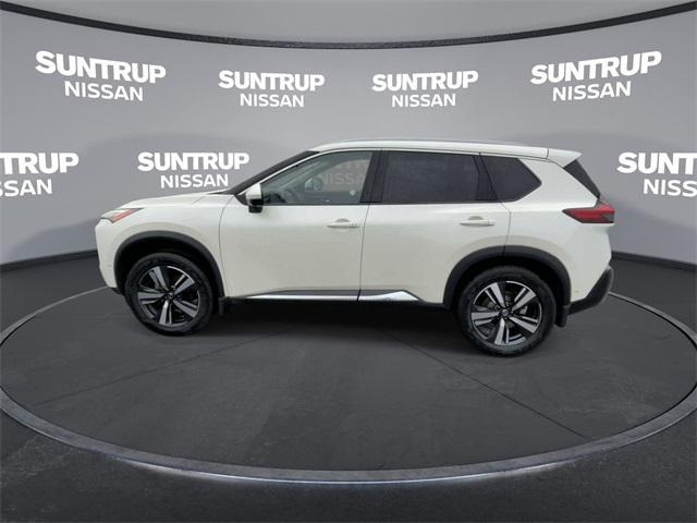 used 2021 Nissan Rogue car, priced at $21,995