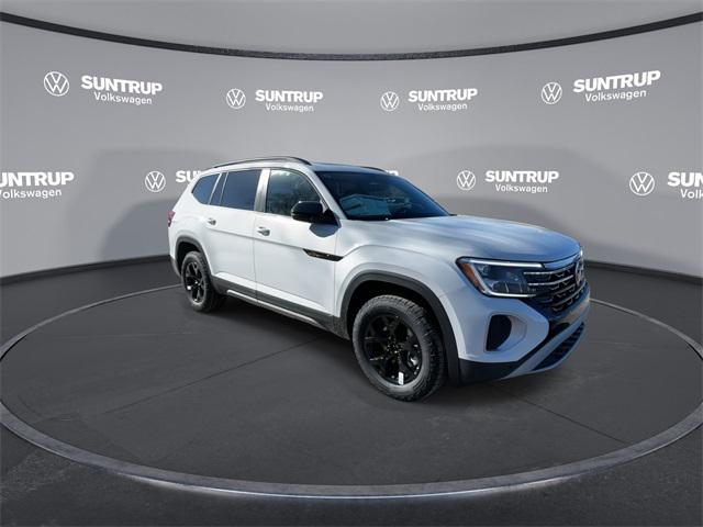 new 2025 Volkswagen Atlas car, priced at $45,252