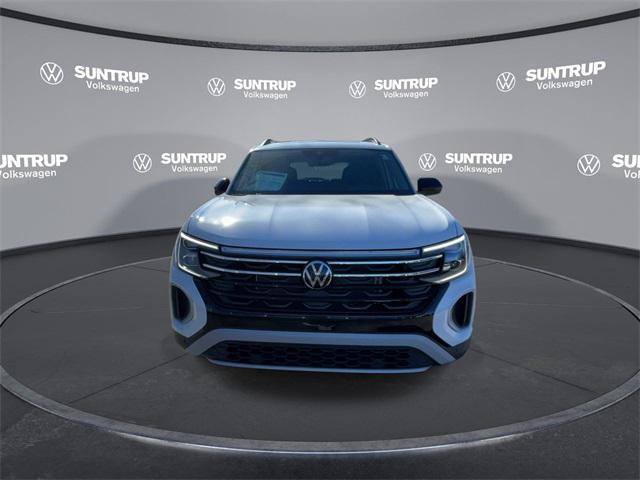 new 2025 Volkswagen Atlas car, priced at $44,752