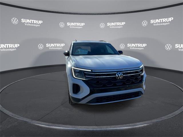 new 2025 Volkswagen Atlas car, priced at $44,752