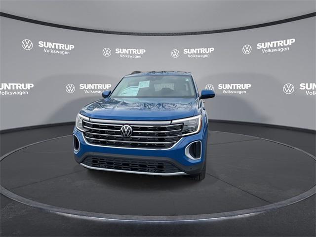 new 2025 Volkswagen Atlas car, priced at $42,193