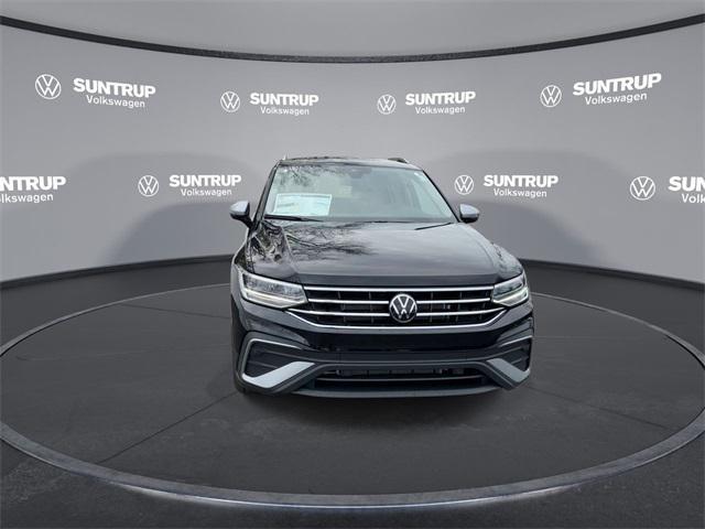 new 2024 Volkswagen Tiguan car, priced at $27,365