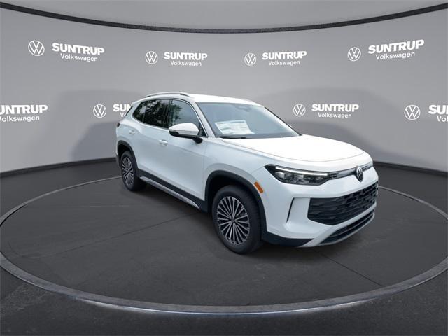 new 2025 Volkswagen Tiguan car, priced at $31,475