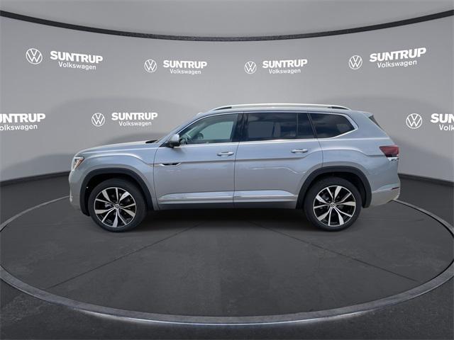 new 2025 Volkswagen Atlas car, priced at $52,738