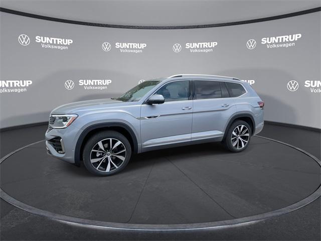 new 2025 Volkswagen Atlas car, priced at $52,738