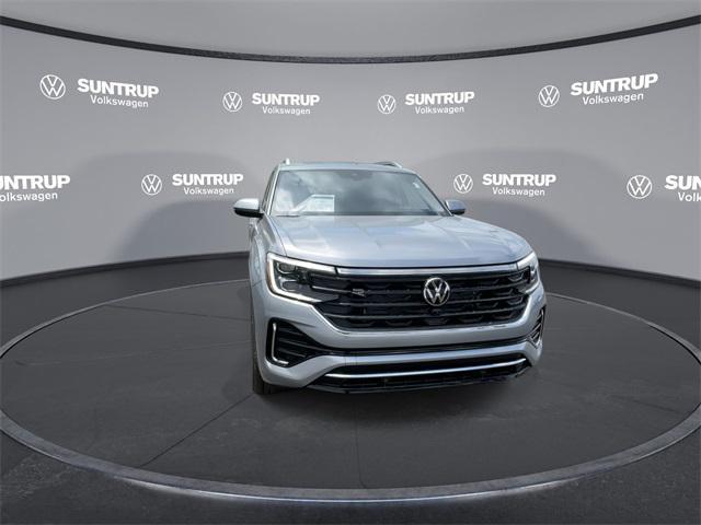 new 2025 Volkswagen Atlas car, priced at $52,738