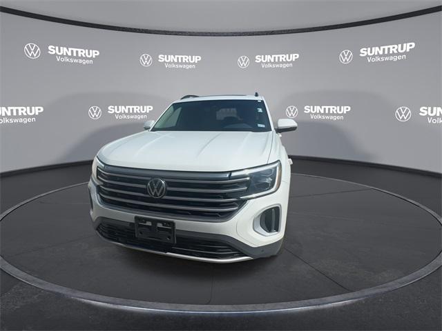 used 2024 Volkswagen Atlas car, priced at $35,995