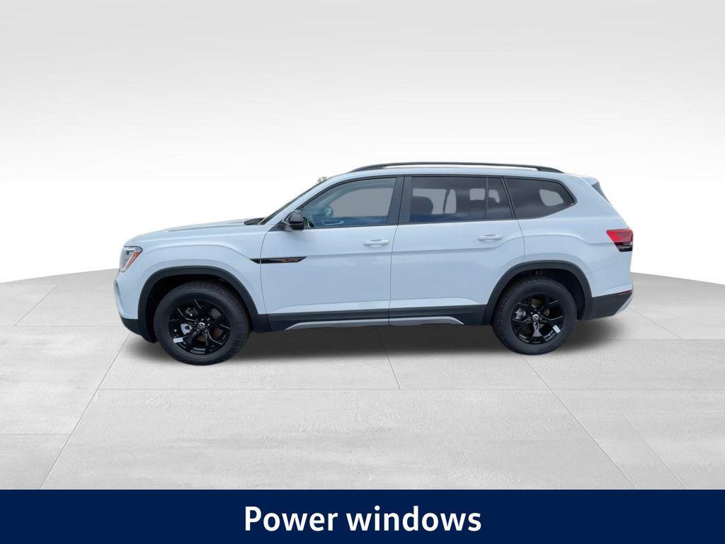 new 2025 Volkswagen Atlas car, priced at $39,827