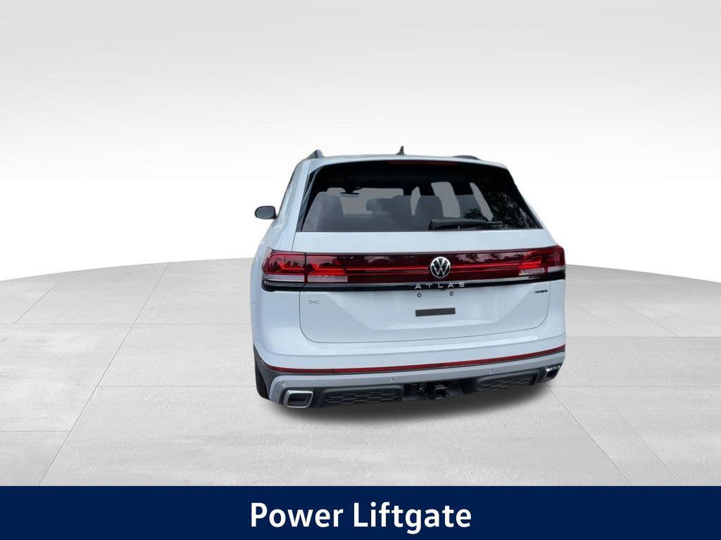 new 2025 Volkswagen Atlas car, priced at $39,827