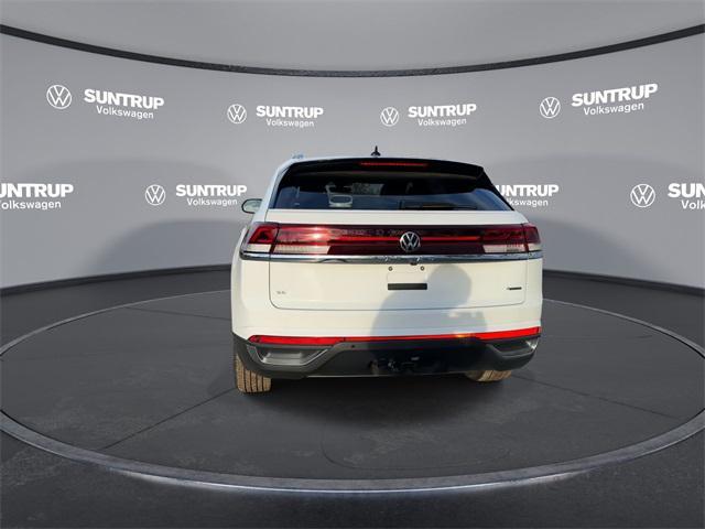 new 2025 Volkswagen Atlas Cross Sport car, priced at $42,841