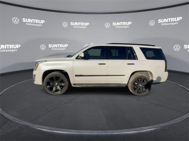 used 2017 Cadillac Escalade car, priced at $28,985