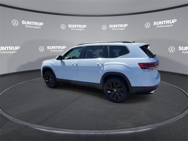 new 2025 Volkswagen Atlas car, priced at $44,339