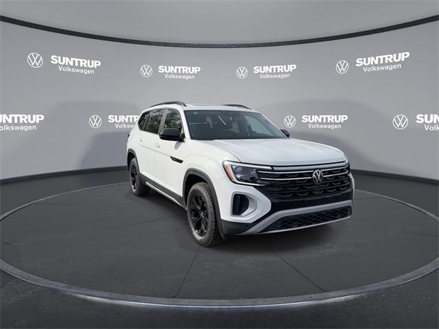new 2025 Volkswagen Atlas car, priced at $44,654