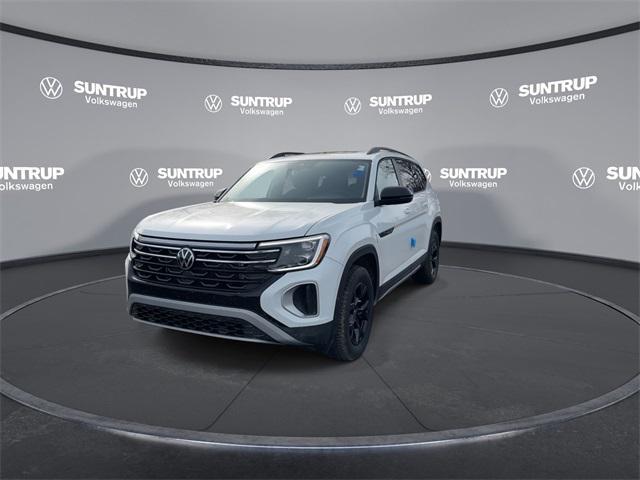 new 2025 Volkswagen Atlas car, priced at $44,654