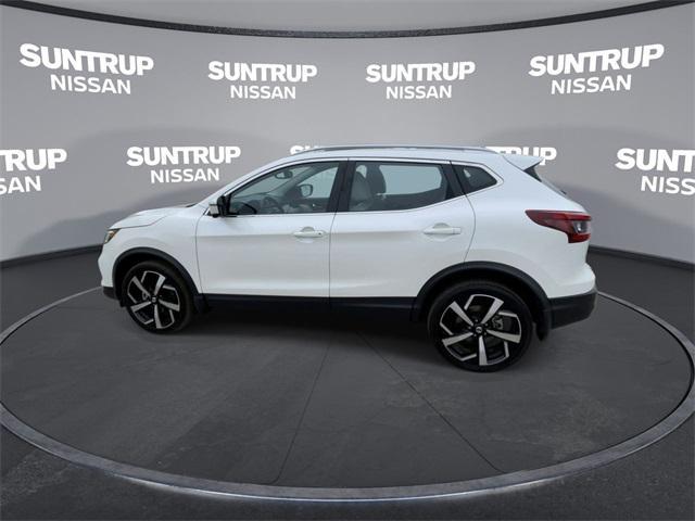 used 2022 Nissan Rogue Sport car, priced at $25,395