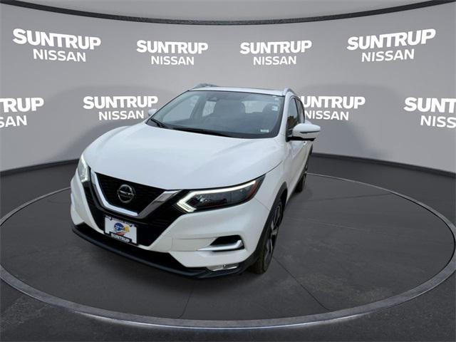 used 2022 Nissan Rogue Sport car, priced at $25,395