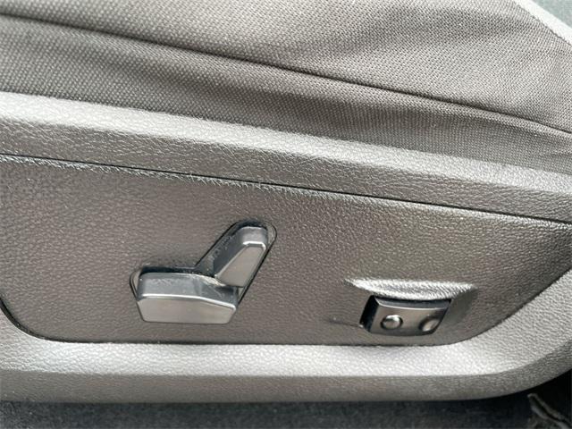 used 2023 Ram 1500 Classic car, priced at $28,465