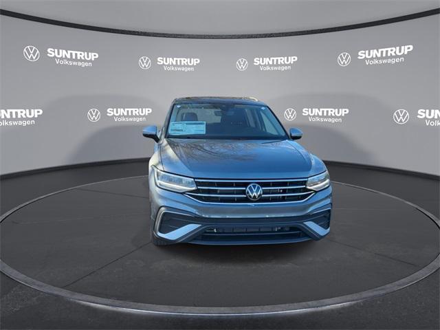 new 2024 Volkswagen Tiguan car, priced at $29,639