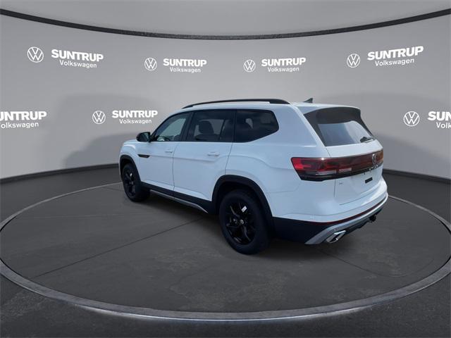 new 2025 Volkswagen Atlas car, priced at $45,404