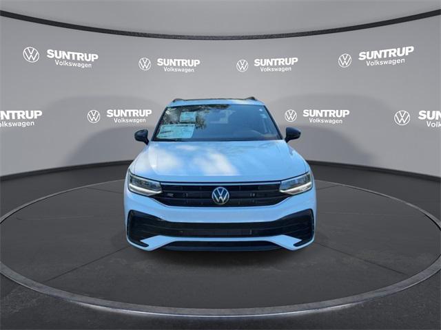 new 2024 Volkswagen Tiguan car, priced at $32,243