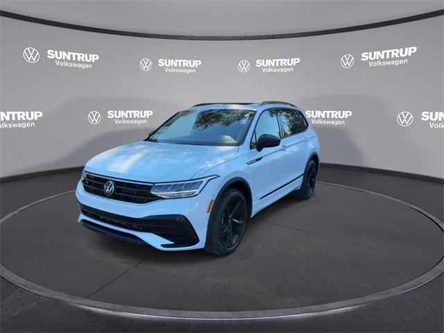 new 2024 Volkswagen Tiguan car, priced at $32,243